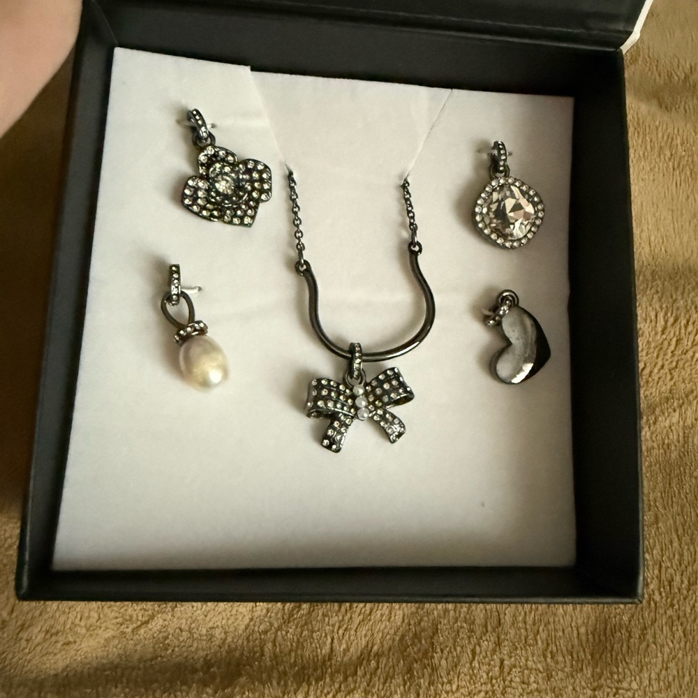 Elegant Necklace with Different Pendants